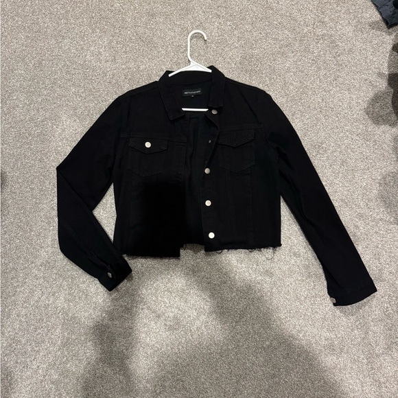 PrettyLittleThing Jackets & Blazers - PrettyLittleThing Black Cropped Denim Jacket